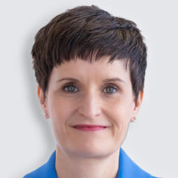 Portrait-Foto von Gudrun Alt